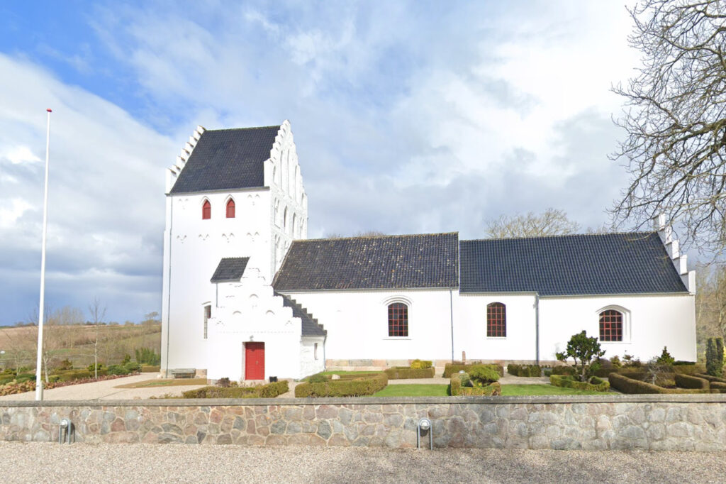 Asperup Kirke. Billede fra Google Maps